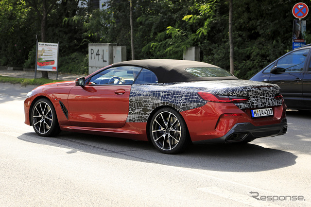 BMW 8シリーズカブリオレ(M850i)スクープ写真