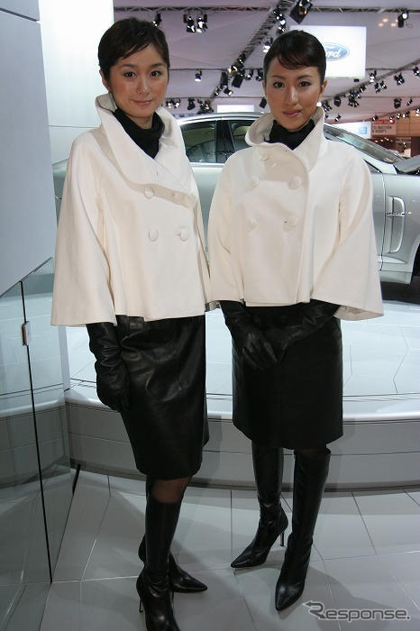 【東京モーターショー07】コンパニオン写真蔵…ジャガー その4
