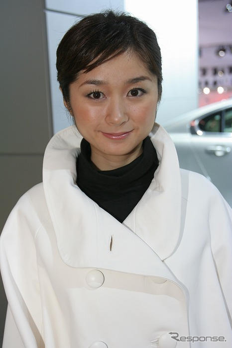 【東京モーターショー07】コンパニオン写真蔵…ジャガー その4