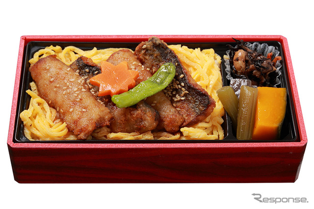さんま竜田丼(てとて)