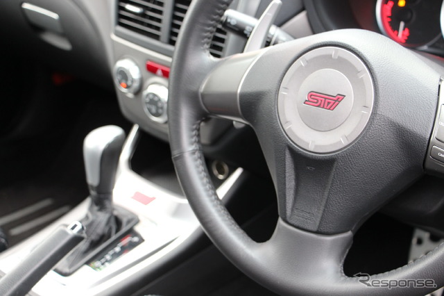 スバル インプレッサ WRX STi(カーセブン宮崎台店)