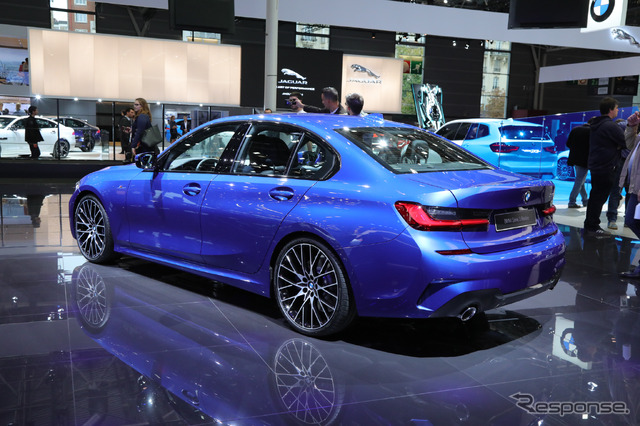 BMW 3シリーズ 新型「330i」 (パリモーターショー2018)