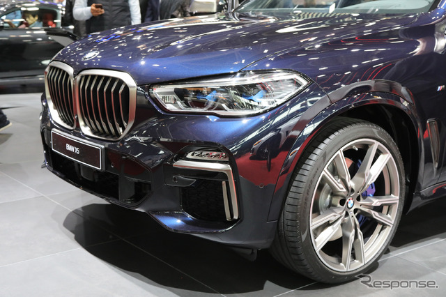BMWX5新型(パリモーターショー2018)