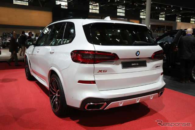 BMWX5新型(パリモーターショー2018)