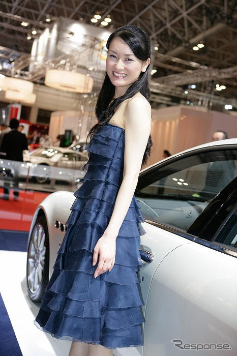 【東京モーターショー07】コンパニオン写真蔵…マセラティ その2