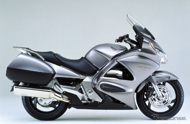 【東京ショー2001 MC出品車】12年ぶりにフルチェンジしたスーパーツアラー!! ホンダ『PAN-EUROPEAN』