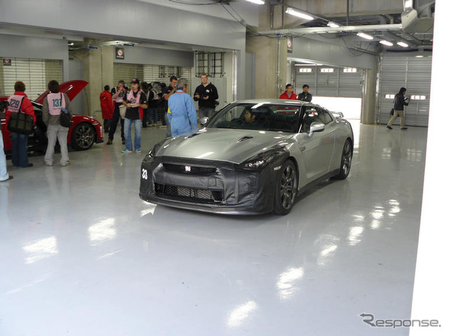 日産 GT-R 開発、影山選手「買ってください」…NISMOフェスティバル