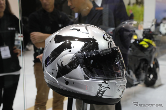 スズキ カタナ 新型(パリモーターショー2018)