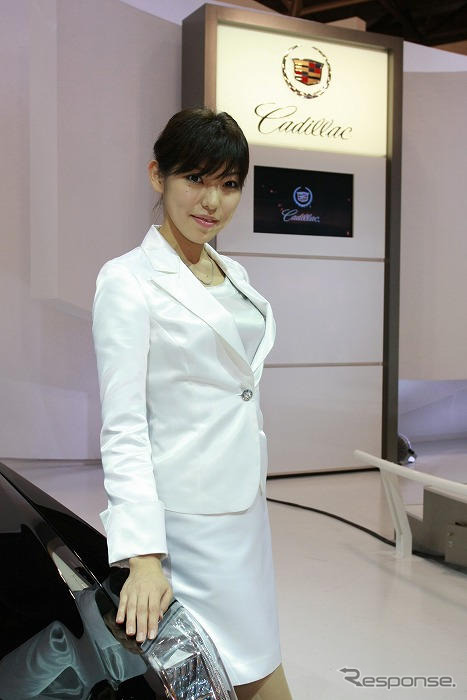 【東京モーターショー07】コンパニオン写真蔵…キャデラック