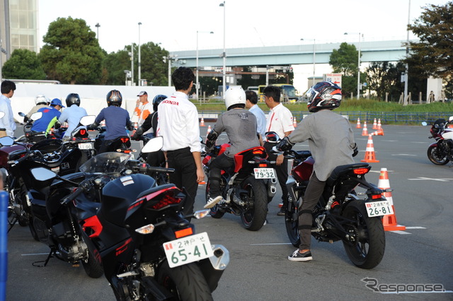 二輪車試乗体験(東京モーターフェス2018)