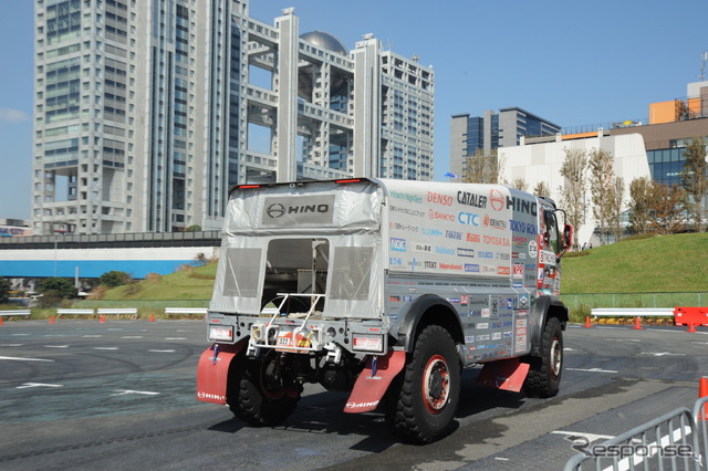日野レンジャー・ダカールラリー参戦車(デモラン、東京モーターフェス2018)