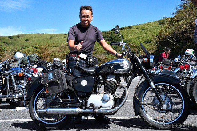 メグロSG(250cc)に乗って参加した石田 強さん。