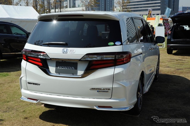 ファミリー向け:ホンダ・オデッセイ(東京モーターフェス2018、セーフティ&エコ展示)