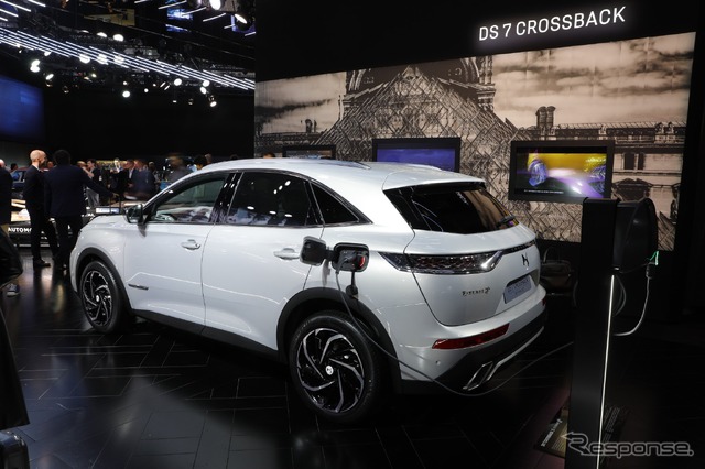 DS7 クロスバック E-TENSE 4×4(パリモーターショー2018)