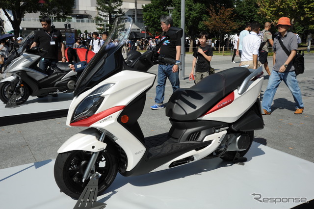 キムコG-Dink250i(東京モーターフェス2018、セーフティ&エコ展示)