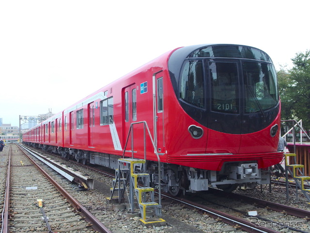 東京メトロ2000系