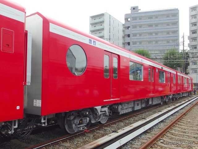 東京メトロ2000系