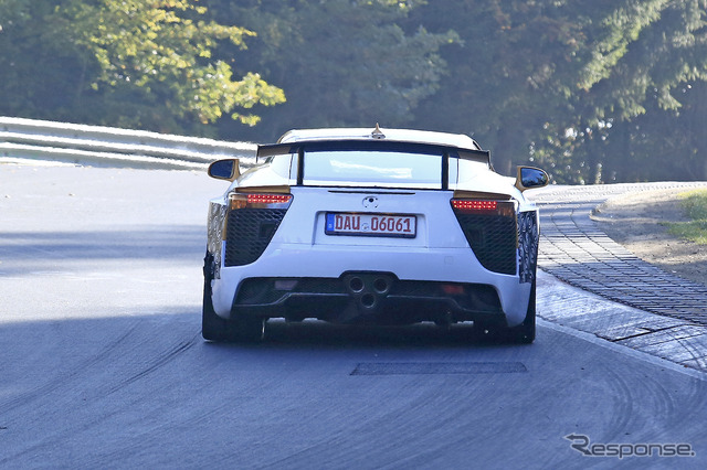 レクサス LFA をベースとしたプロトタイプがニュルブルクリンクを走行(スクープ写真)