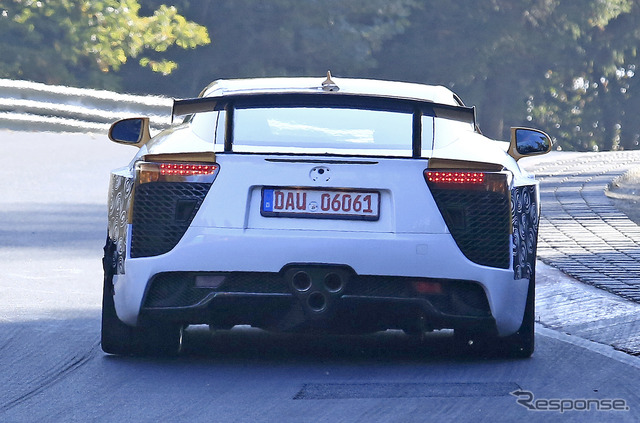 レクサス LFA をベースとしたプロトタイプがニュルブルクリンクを走行（スクープ写真）