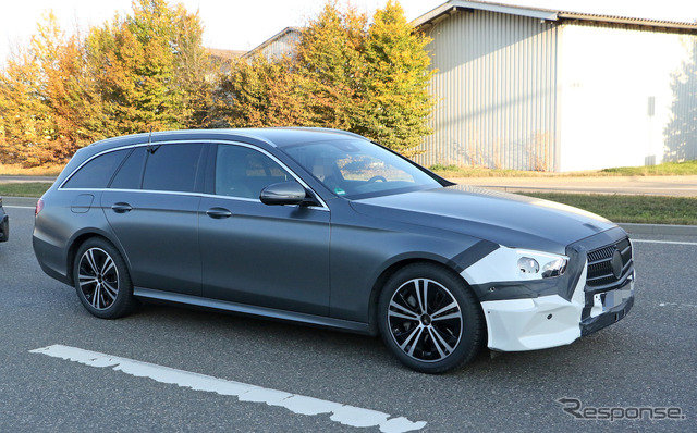 メルセデスベンツ Eクラス 改良新型(ステーションワゴン)スクープ写真
