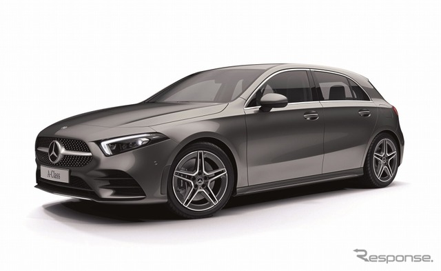 メルセデスベンツA180スタイル(AMGライン装着車)
