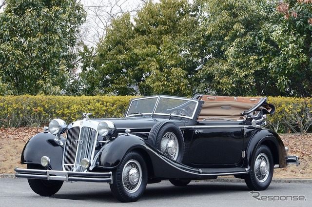 記念撮影車ホルヒ853(1937年・独)