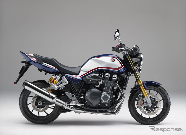 ホンダ CB1300 スーパーフォアSP（パールホークスアイブルー）