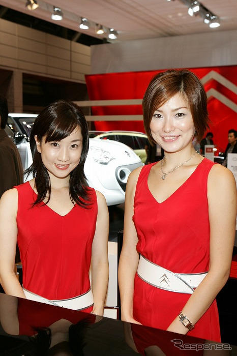 【東京モーターショー07】コンパニオン写真蔵…シトロエン その7