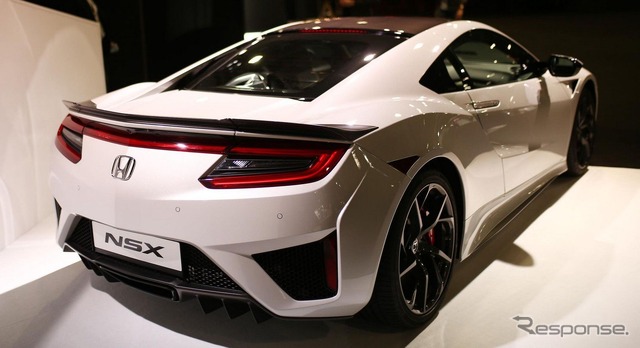 ホンダ NSX の2019年モデル(パリモーターショー2018)
