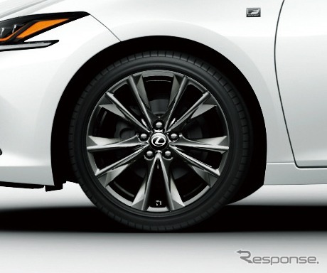 レクサス ES 235/40R19タイヤ&Fスポーツ専用アルミホイール