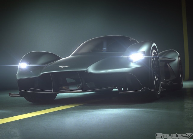 アストンマーティンの新型ハイパーカー、車名は「ヴァルハラ」か(画像はヴァルキリー)