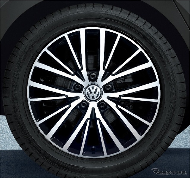 VW ゴルフ トゥーラン TDI プレミアム 専用17インチアルミホイール