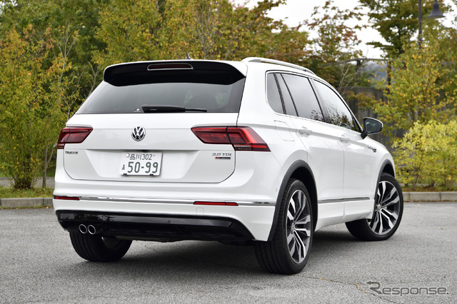 VW ティグアンTDI 4モーション R-ライン（Tiguan TDI 4MOTION R-LINE）