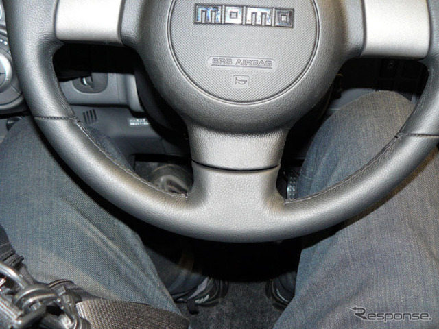 【ダイハツ タント 新型発表】180cm＋・90kg＋の記者が運転席に