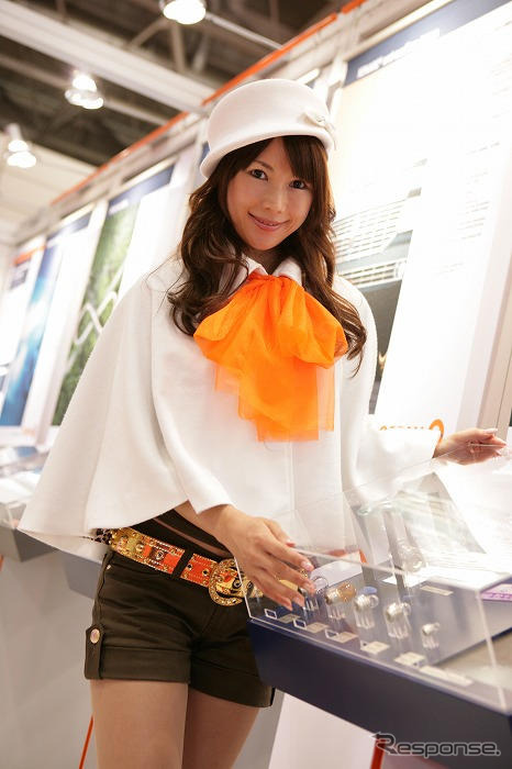 【東京モーターショー07】コンパニオン写真蔵…OSRAM
