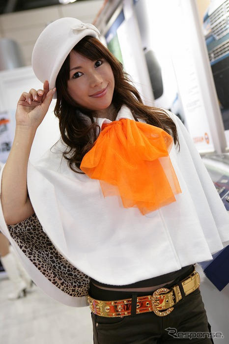 【東京モーターショー07】コンパニオン写真蔵…OSRAM