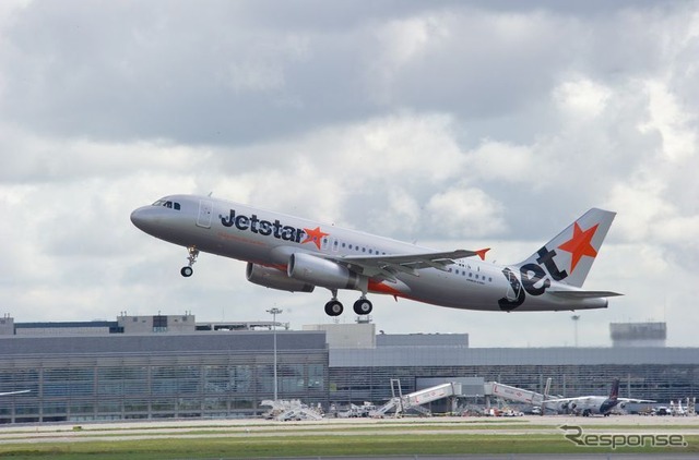 ジェットスターのA320 (c) Airbus