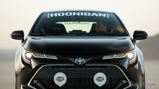 新型トヨタ・カローラ・ハッチバック(カローラ ・スポーツ)のフーニガン(HOONIGAN)仕様車