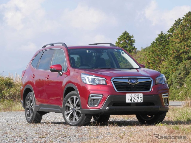 スバル フォレスター 新型(プレミアム)
