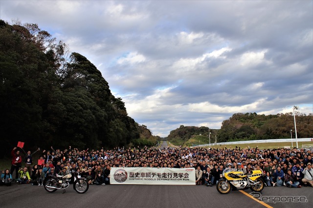 ヤマハ歴史車輌デモ走行会・見学会2018