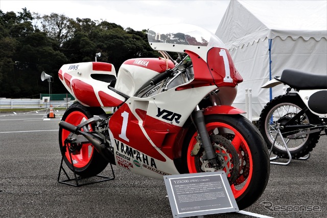 ヤマハ YZR500 OW81