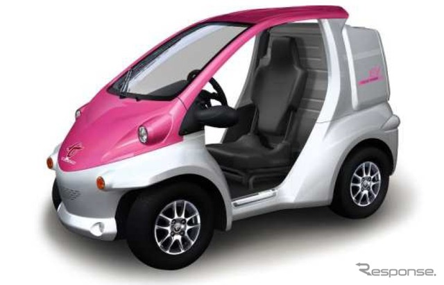 10月に一部改良した超小型EV「コムス」