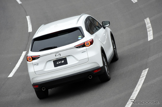 マツダ CX-8 改良新型(25T Lパッケージ)