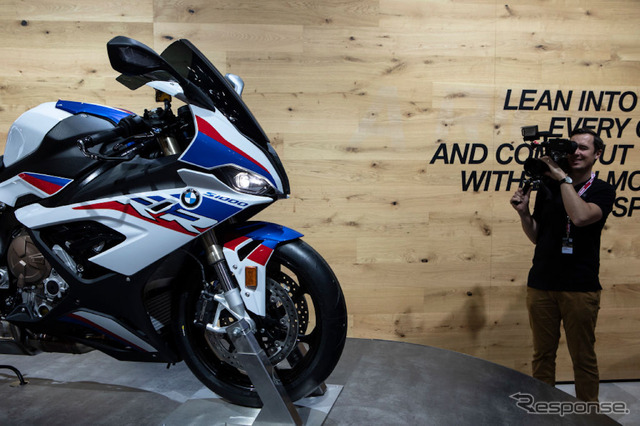 BMW S1000RR新型(EICMA 2018) (c) Getty Images