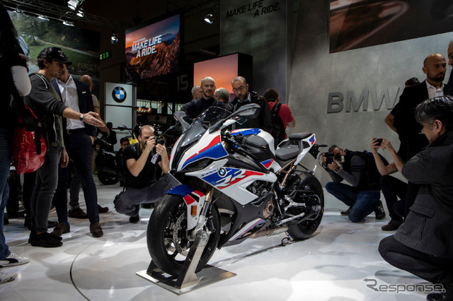 BMW S1000RR新型(EICMA 2018) (c) Getty Images