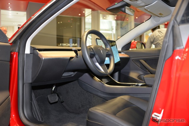 テスラ モデル3 米国仕様(Model 3 US model)