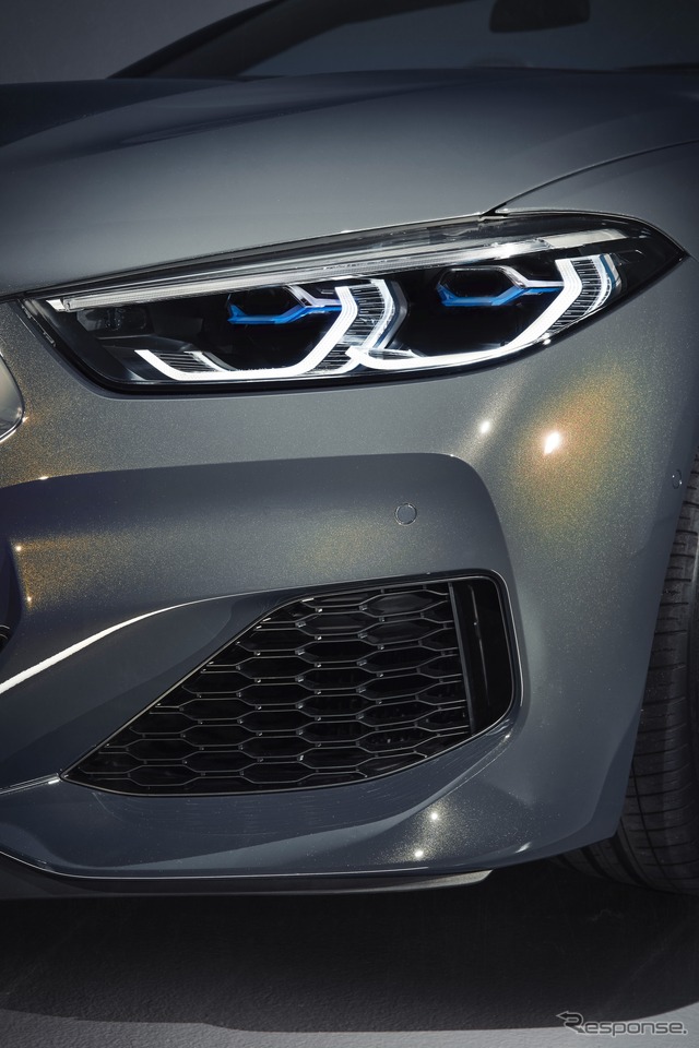 BMW 8シリーズカブリオレ(M850i xDrive)