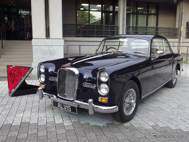 1965年型TE21サルーンbyパークワード(レストア車)