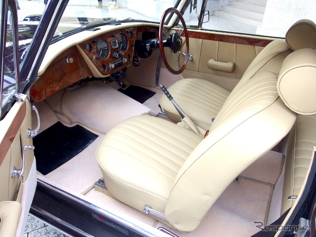 1965年型TE21サルーンbyパークワード(レストア車)