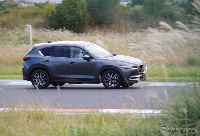 マツダ CX-5 SKYACTIV-D 2.2(6MT)